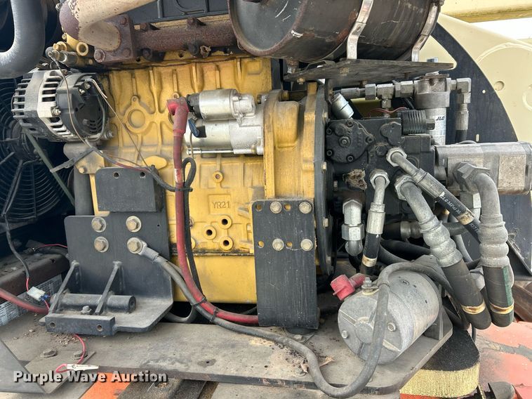 image for item NJ9676 2007 JLG 450A boom lift