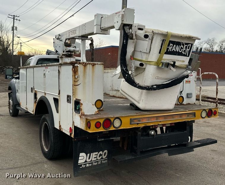 image for item OG9717 2011 Ford F450 Super Duty XL bucket truck
