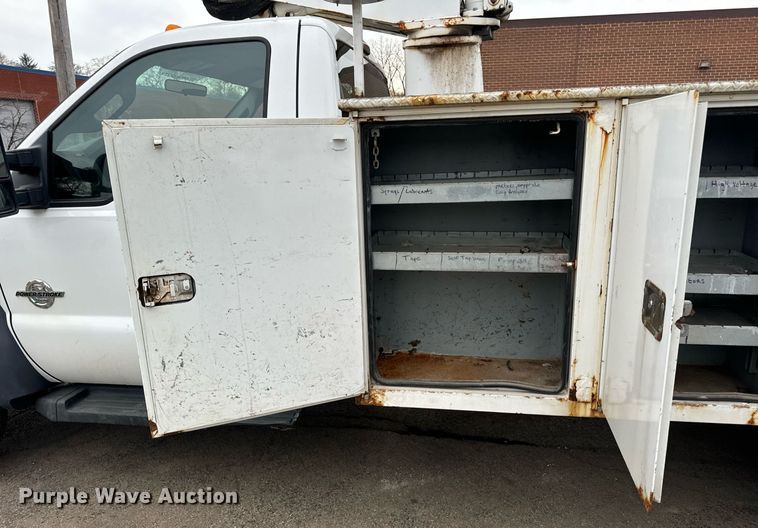 image for item OG9717 2011 Ford F450 Super Duty XL bucket truck