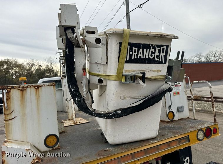 image for item OG9717 2011 Ford F450 Super Duty XL bucket truck