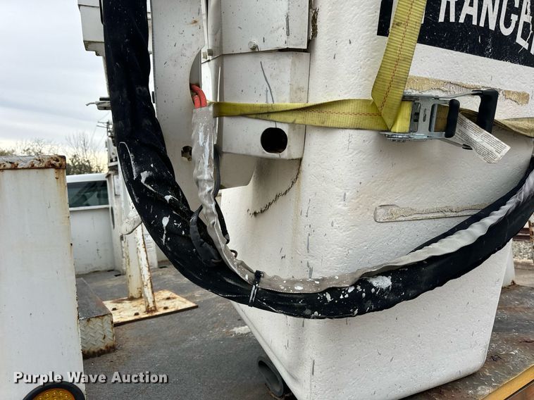 image for item OG9717 2011 Ford F450 Super Duty XL bucket truck