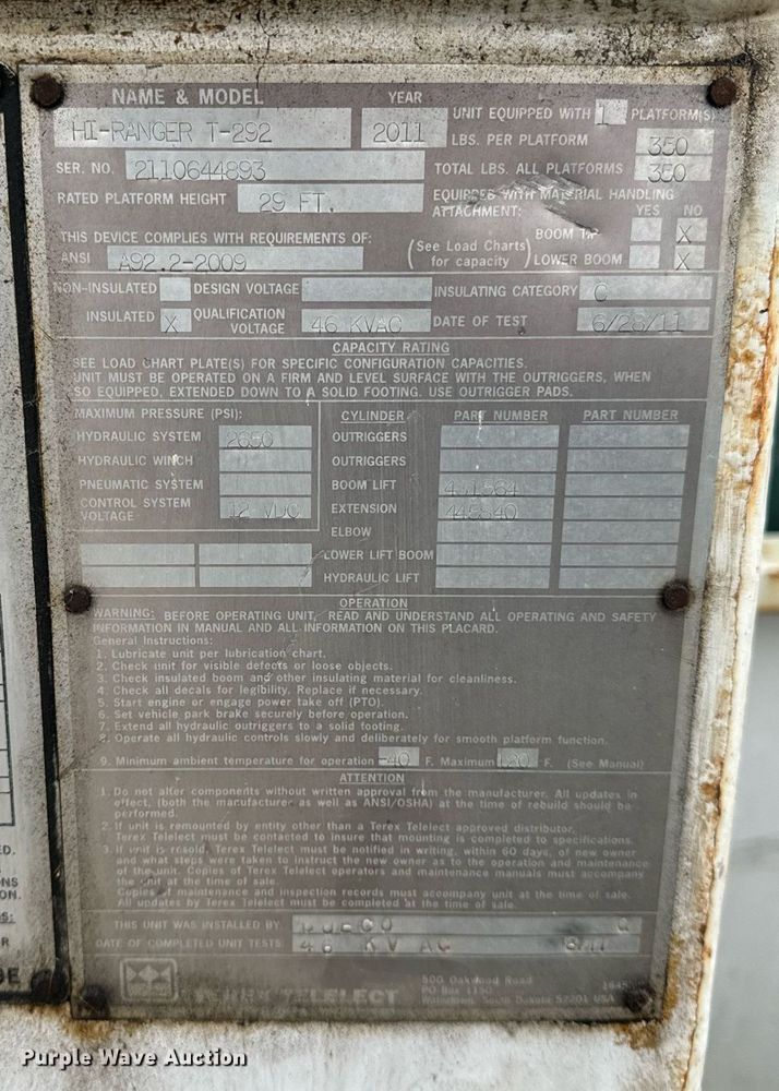 image for item OG9717 2011 Ford F450 Super Duty XL bucket truck