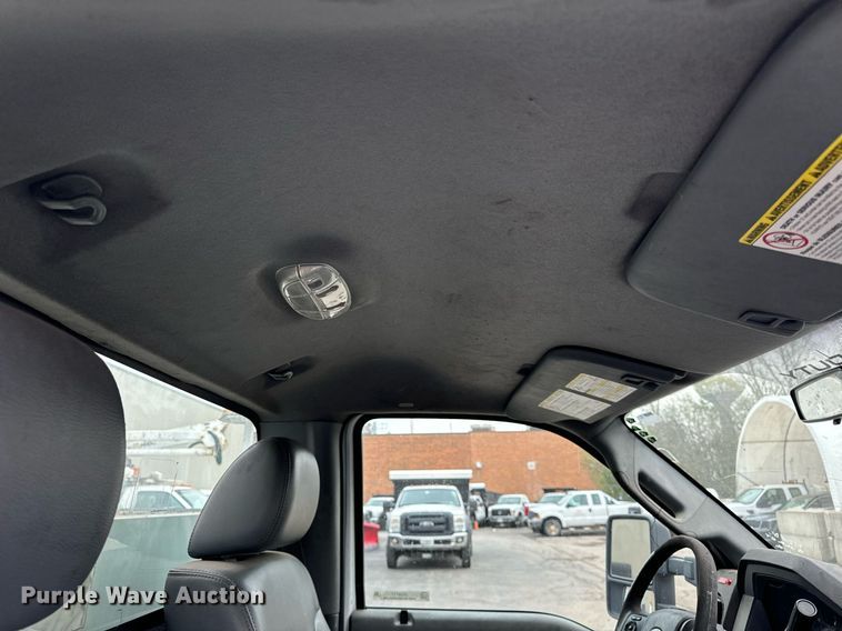 image for item OG9717 2011 Ford F450 Super Duty XL bucket truck