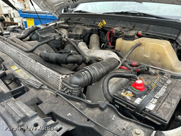 image for item OG9717 2011 Ford F450 Super Duty XL bucket truck