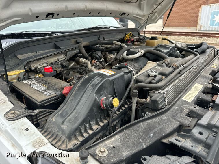 image for item OG9717 2011 Ford F450 Super Duty XL bucket truck