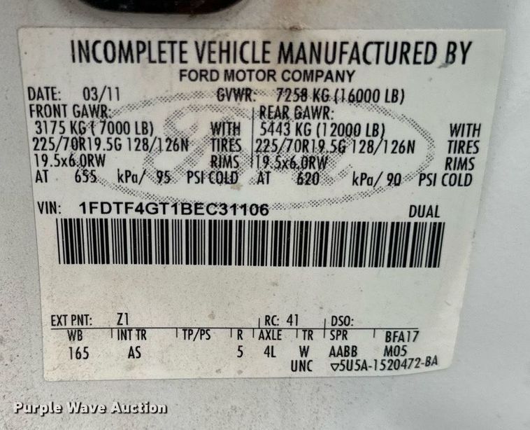 image for item OG9717 2011 Ford F450 Super Duty XL bucket truck