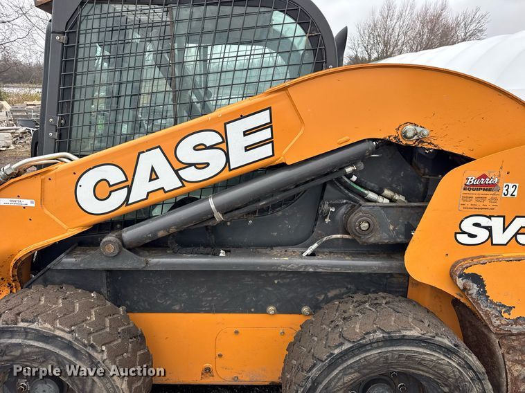 image for item OG9724 2017 Case SV340 skid steer loader
