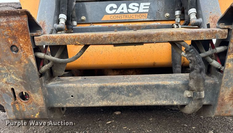 image for item OG9724 2017 Case SV340 skid steer loader