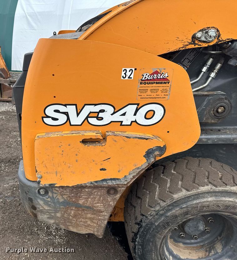 image for item OG9724 2017 Case SV340 skid steer loader