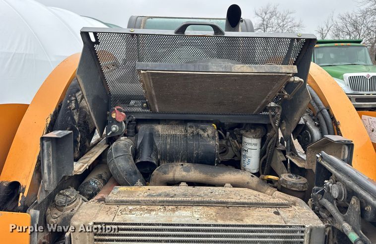 image for item OG9724 2017 Case SV340 skid steer loader