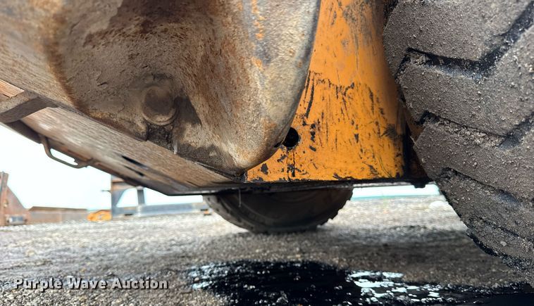 image for item OG9724 2017 Case SV340 skid steer loader