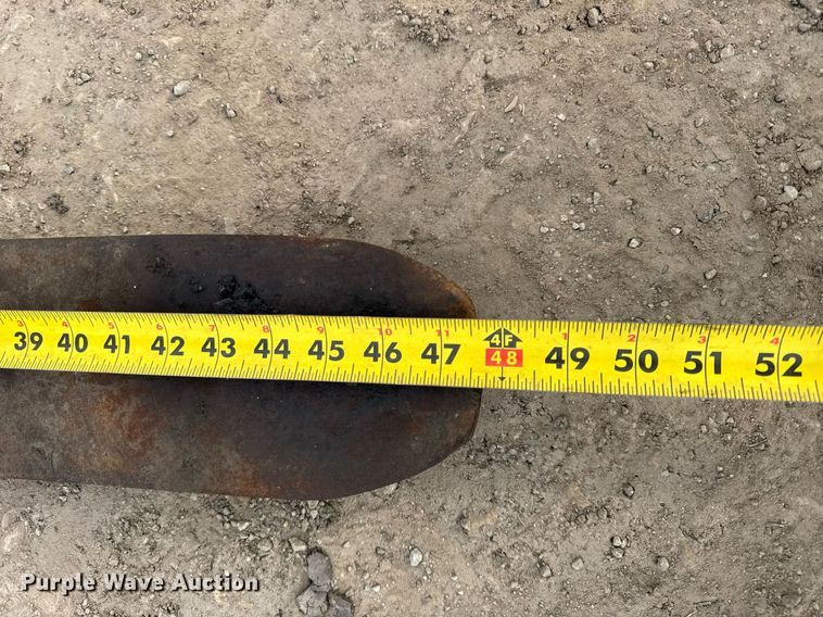 image for item OG9734 1998 John Deere 488E forklift