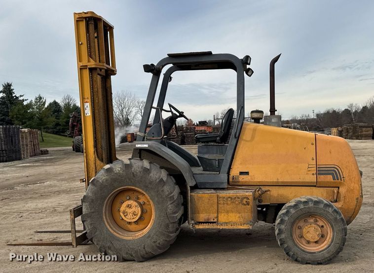 image for item OG9735 1999 Case 586G forklift