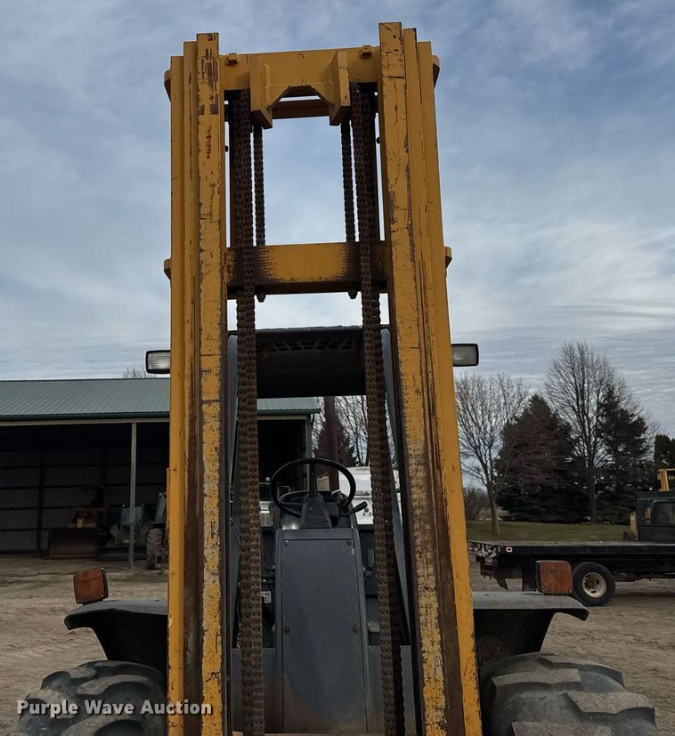 image for item OG9735 1999 Case 586G forklift