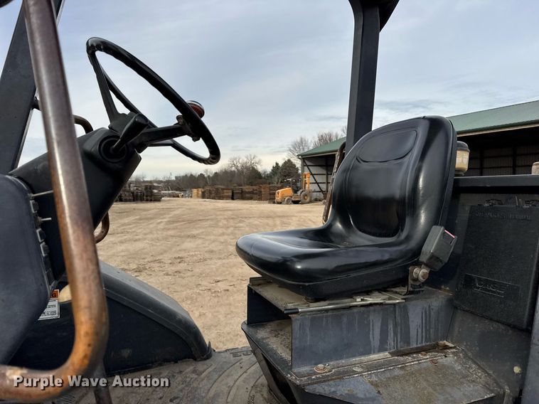 image for item OG9735 1999 Case 586G forklift