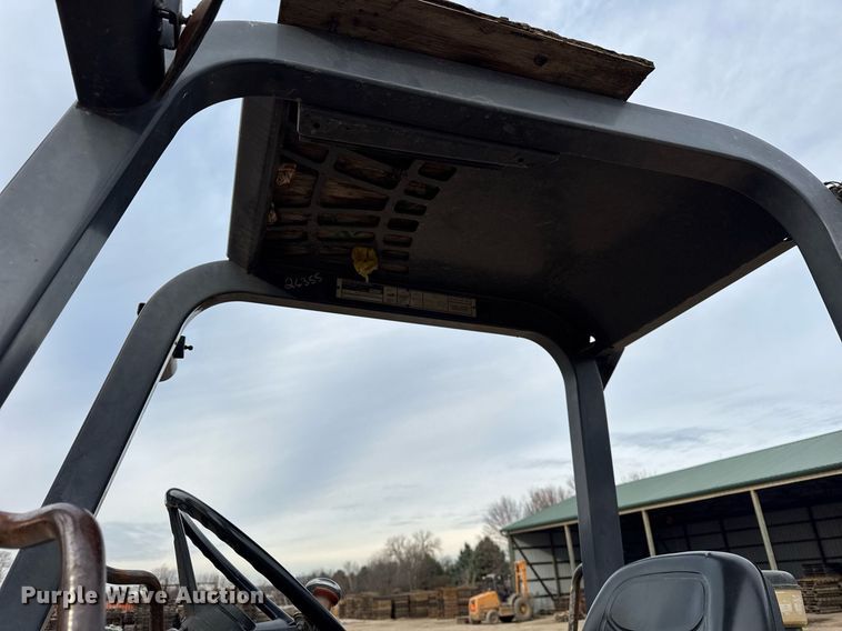 image for item OG9735 1999 Case 586G forklift