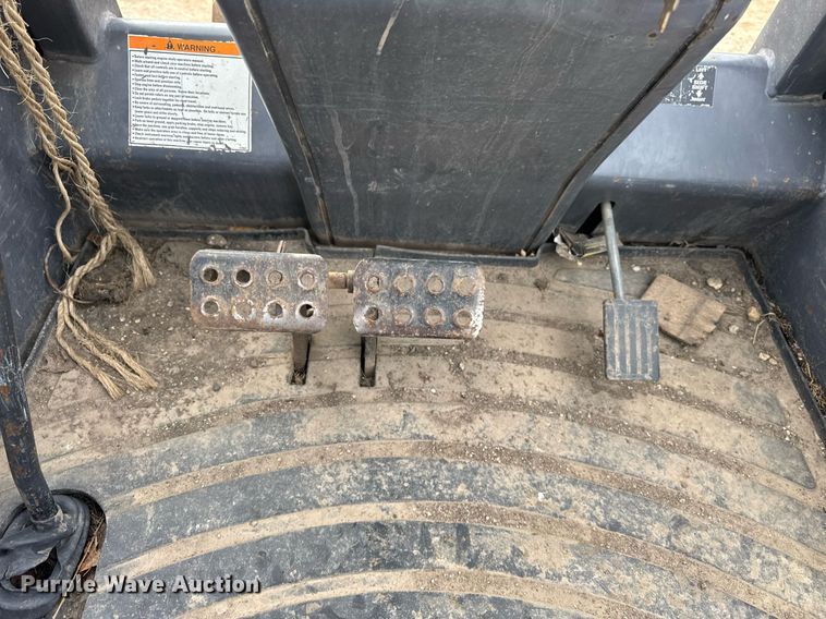 image for item OG9735 1999 Case 586G forklift