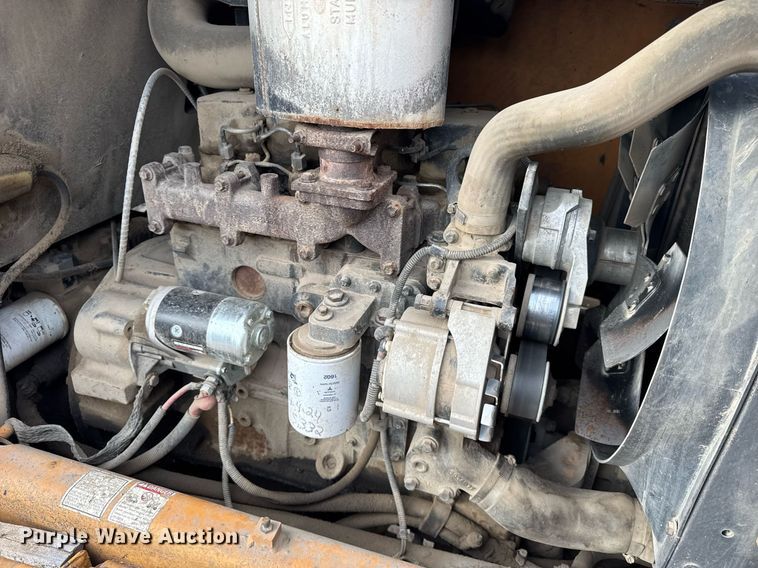 image for item OG9735 1999 Case 586G forklift