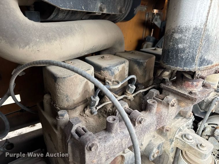 image for item OG9735 1999 Case 586G forklift