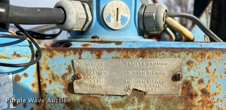 image for item OG9763 1993 Butler trailer mfg  HWSC-80 reel trailer