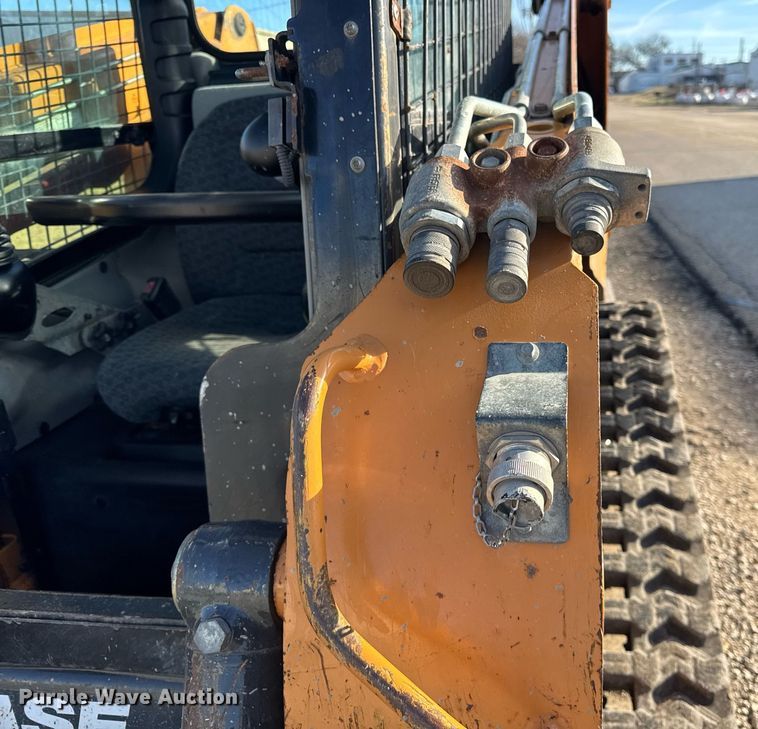 image for item OG9770 2017 Case TR270 tracked skid steer loader