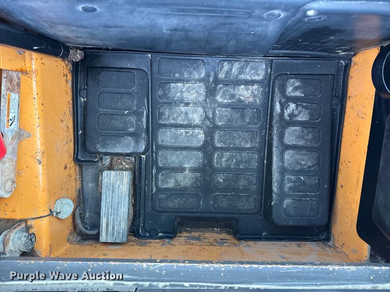 image for item OG9770 2017 Case TR270 tracked skid steer loader