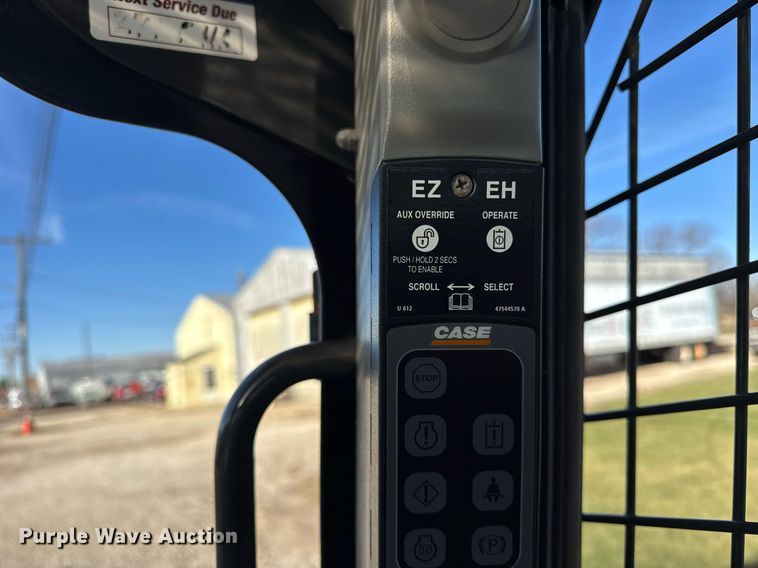 image for item OG9770 2017 Case TR270 tracked skid steer loader