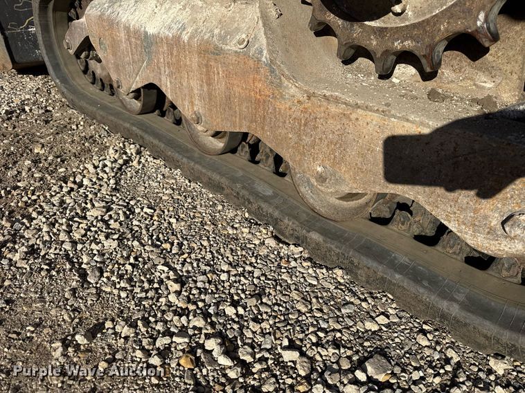 image for item OG9770 2017 Case TR270 tracked skid steer loader