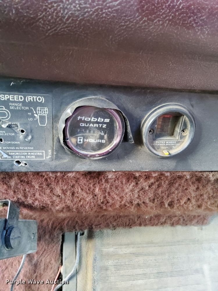 image for item OG9773 1993 International  dump truck