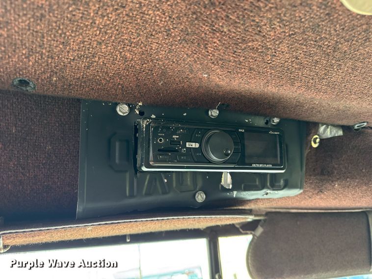 image for item OG9773 1993 International  dump truck