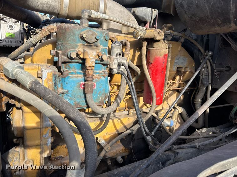 image for item OG9773 1993 International  dump truck