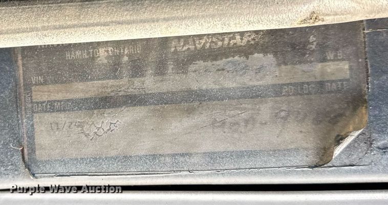 image for item OG9773 1993 International  dump truck