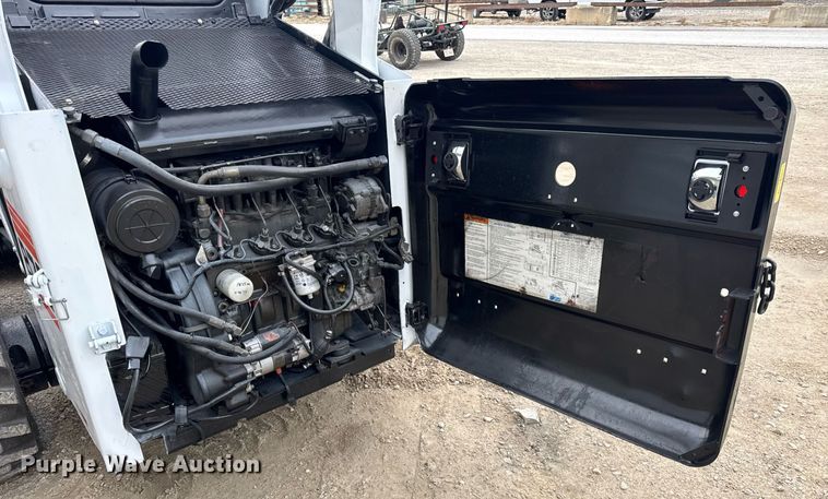 image for item OG9778 2000 Bobcat  873 skid steer loader