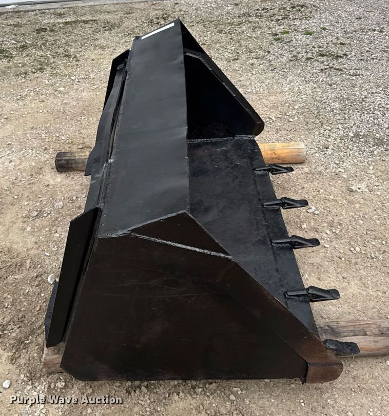 image for item OG9780 Skid steer bucket