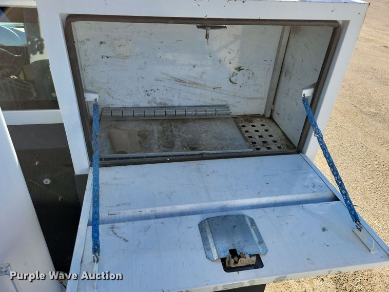 image for item OH9407 2011 Ford F650 Super Duty bucket truck