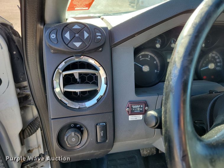 image for item OH9407 2011 Ford F650 Super Duty bucket truck