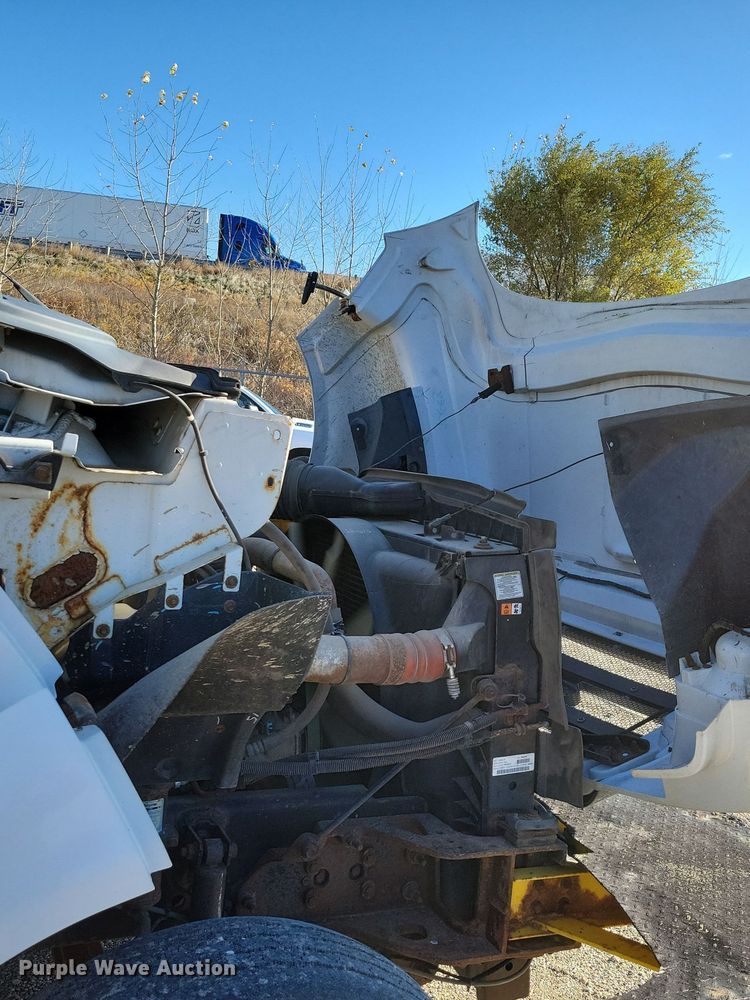 image for item OH9407 2011 Ford F650 Super Duty bucket truck