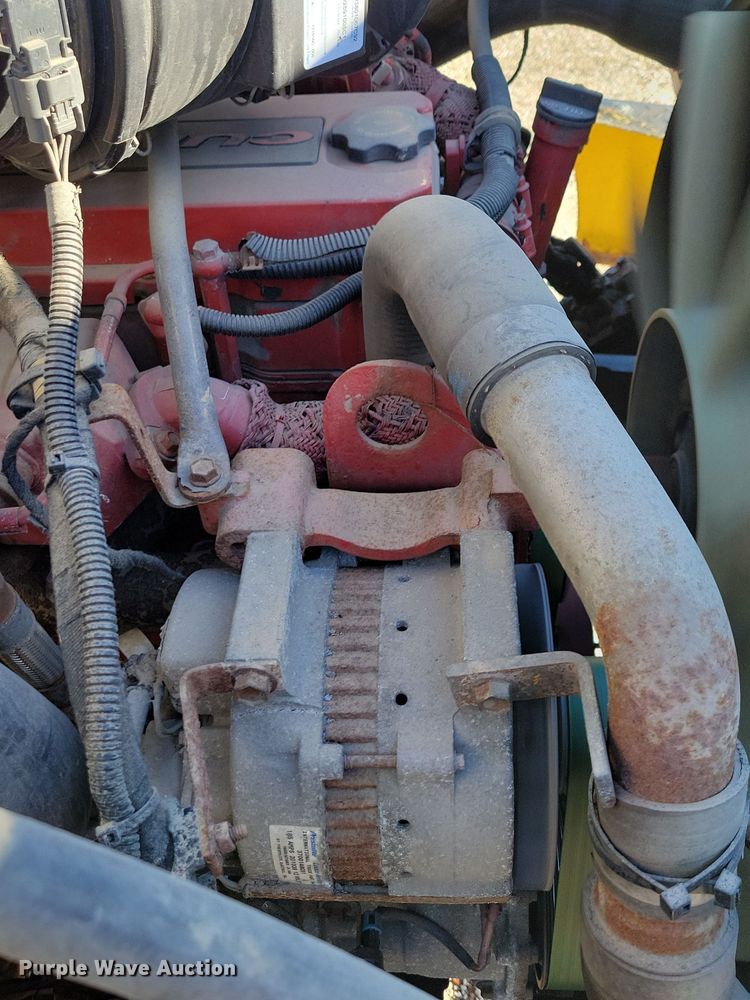 image for item OH9407 2011 Ford F650 Super Duty bucket truck