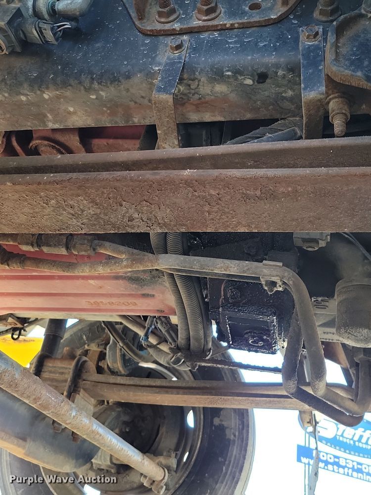 image for item OH9407 2011 Ford F650 Super Duty bucket truck