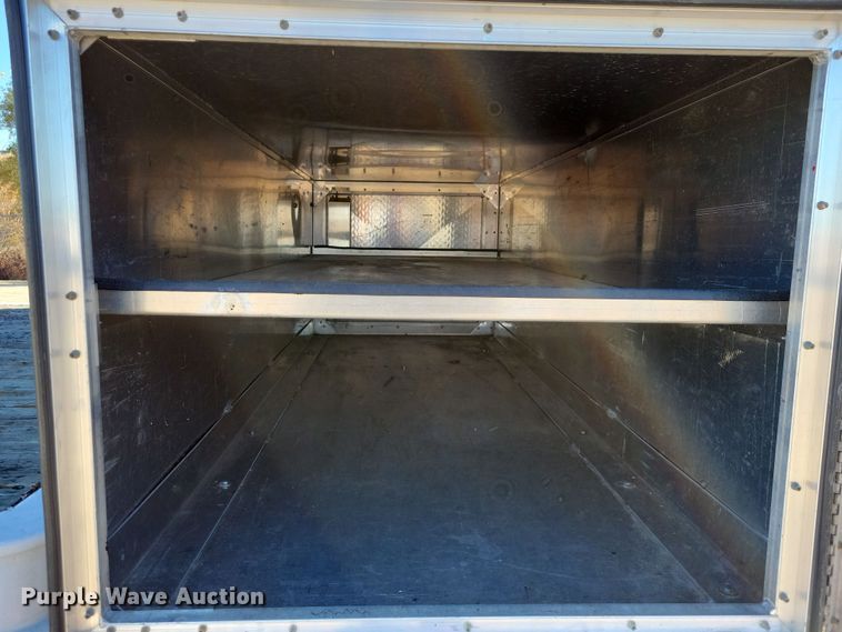 image for item OH9408 1999 International  4700 bucket truck