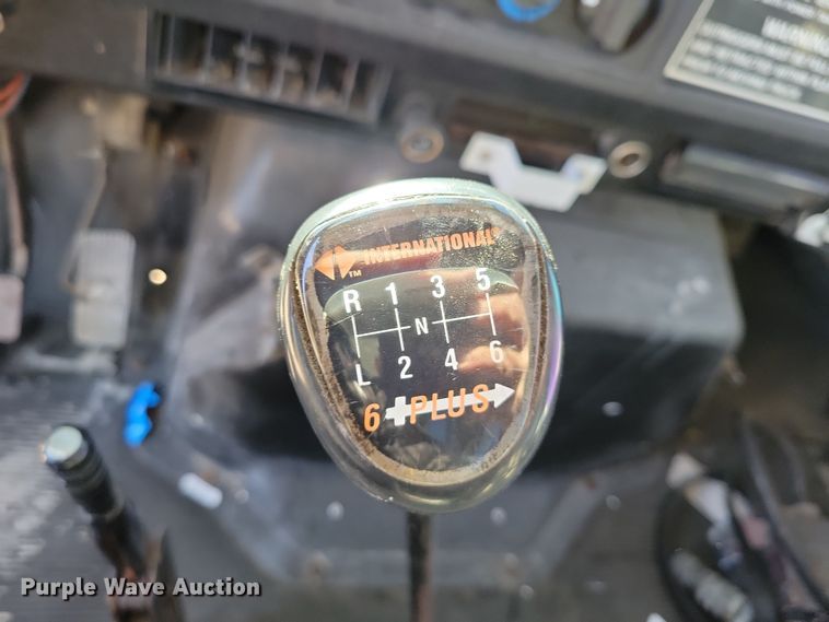 image for item OH9408 1999 International  4700 bucket truck