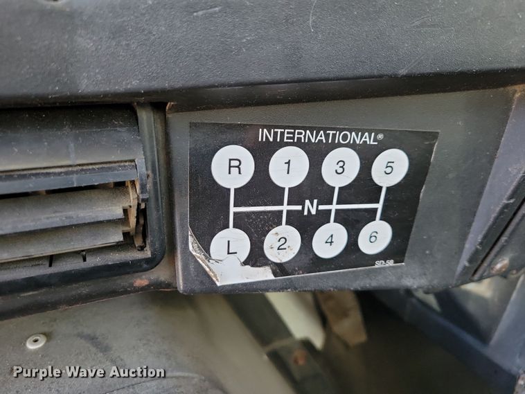 image for item OH9408 1999 International  4700 bucket truck