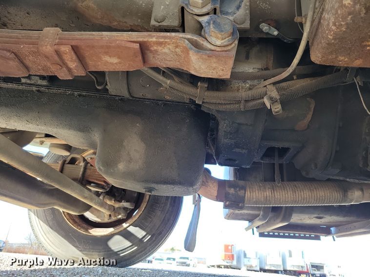 image for item OH9408 1999 International  4700 bucket truck