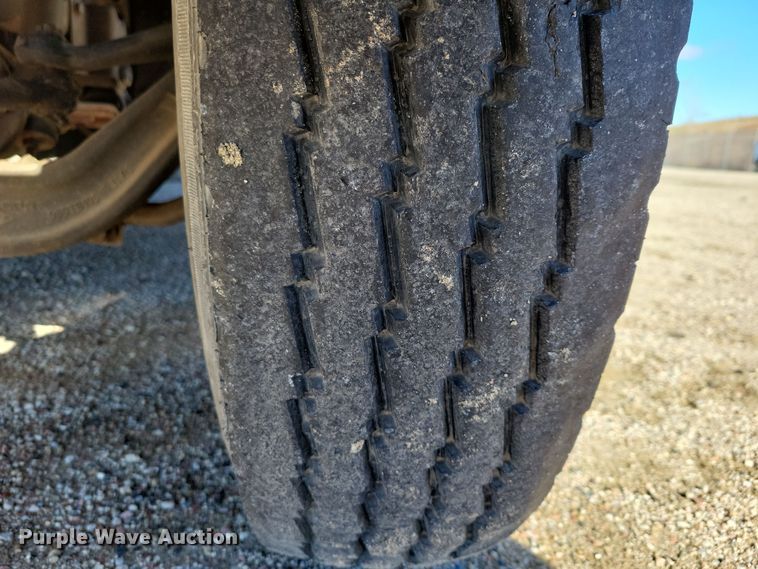 image for item OH9408 1999 International  4700 bucket truck