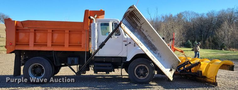 image for item OH9414 1981 International  S2500 dump truck