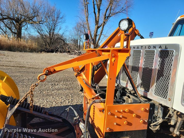 image for item OH9414 1981 International  S2500 dump truck