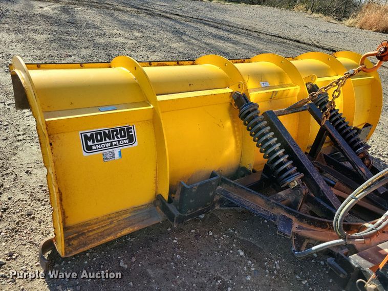 image for item OH9414 1981 International  S2500 dump truck