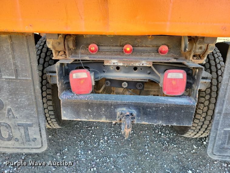 image for item OH9414 1981 International  S2500 dump truck