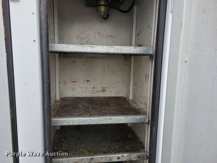 image for item OH9416 2004 Ford F750 utility / service truck