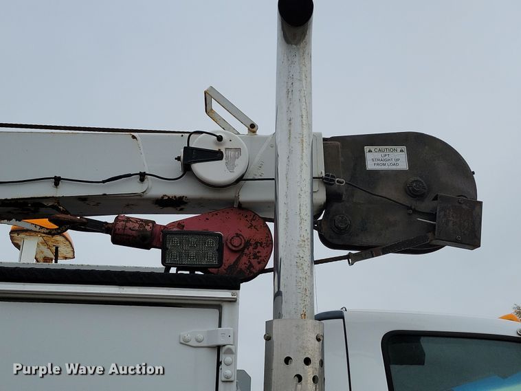 image for item OH9416 2004 Ford F750 utility / service truck